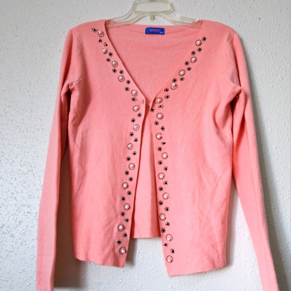 Cardigan sweater